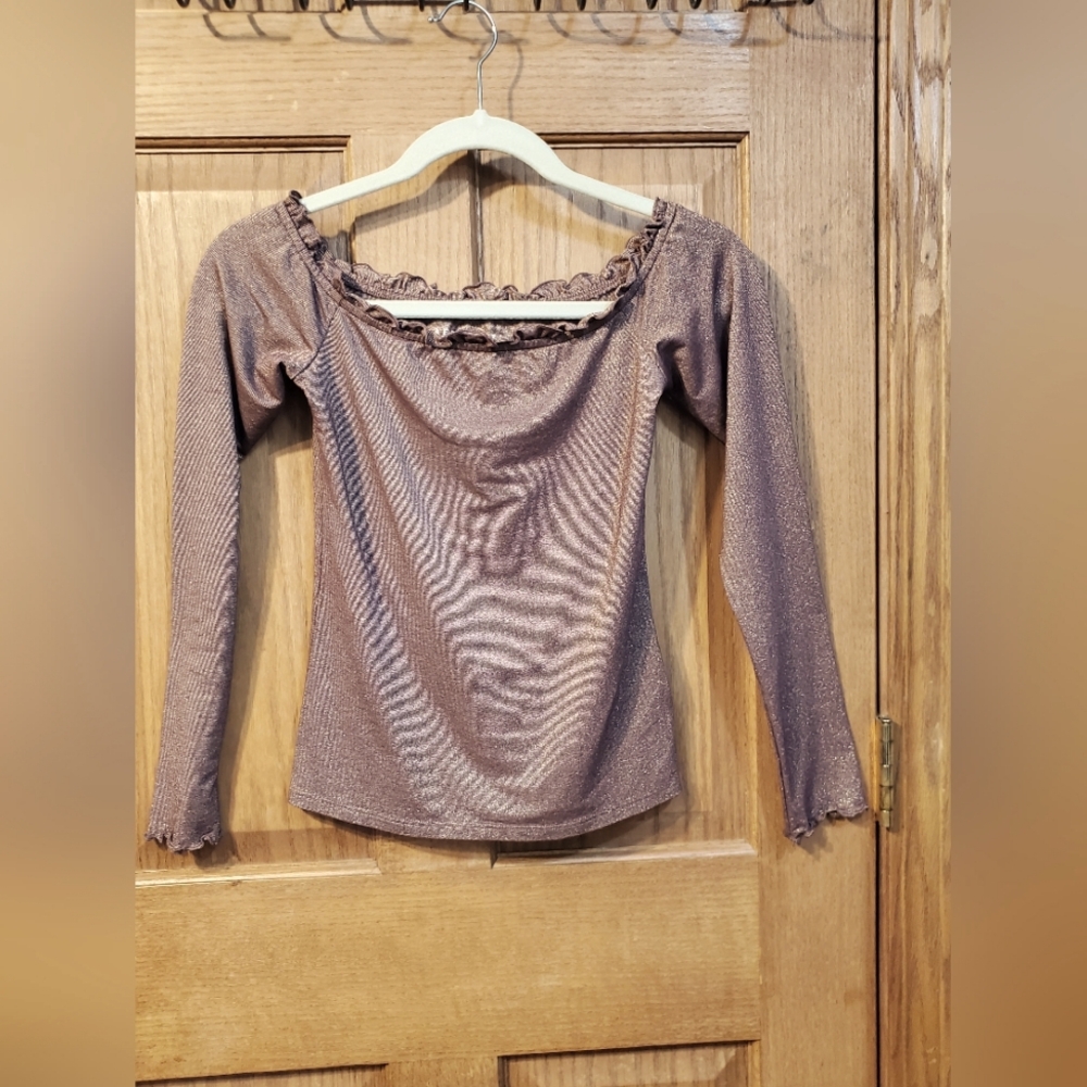💥💥3/$15💥 Aeropostale Juniors Long Sleeve Sparkling Shimmery Bronze Top - Sz S